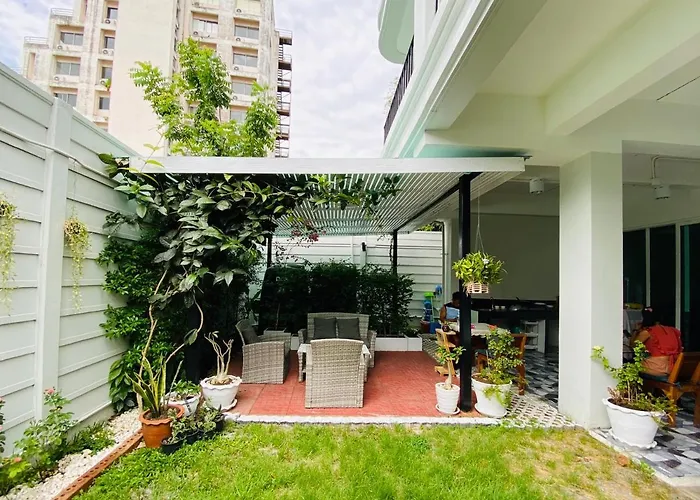 Teak * Bangkok
